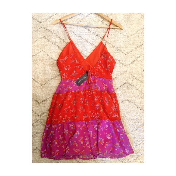 Summer 2019 BCBGeneration Dress - Picture 6 of 9